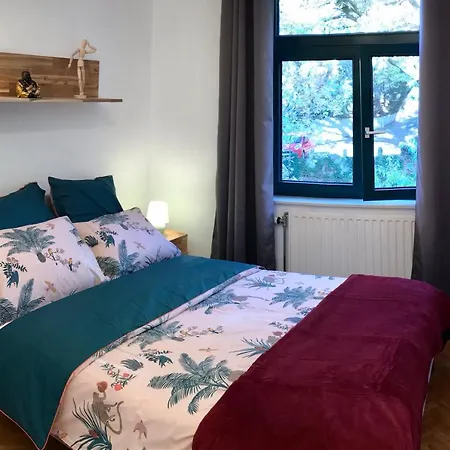 アパート Bruyeres